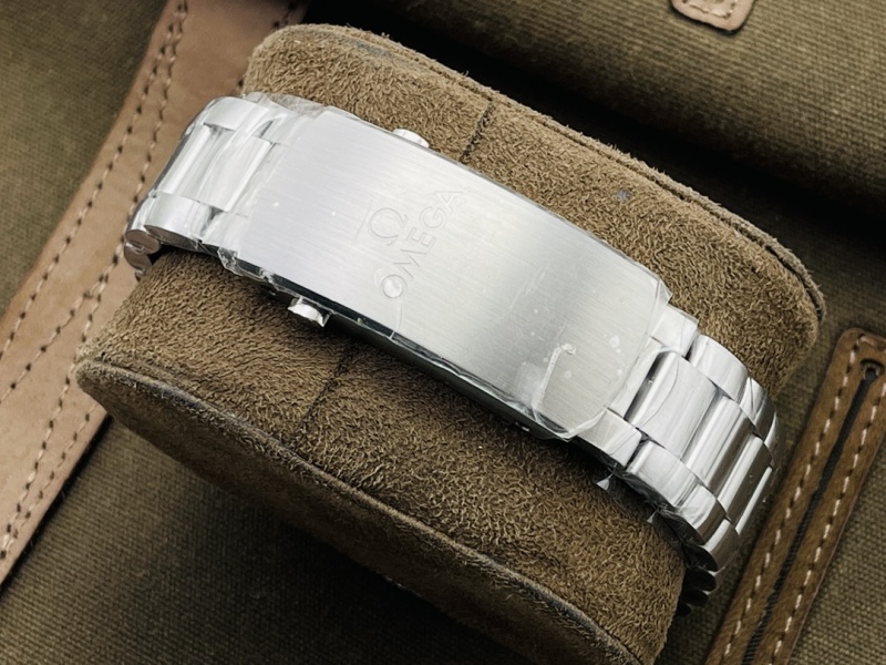 VS欧米茄海马600GMT太极圈腕表表带